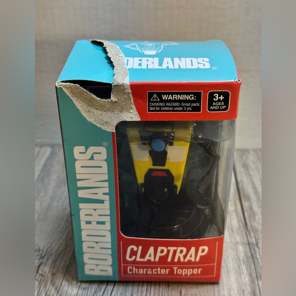Borderlands 2024 Regal Movies Theater Exclusive Character Topper Claptrap